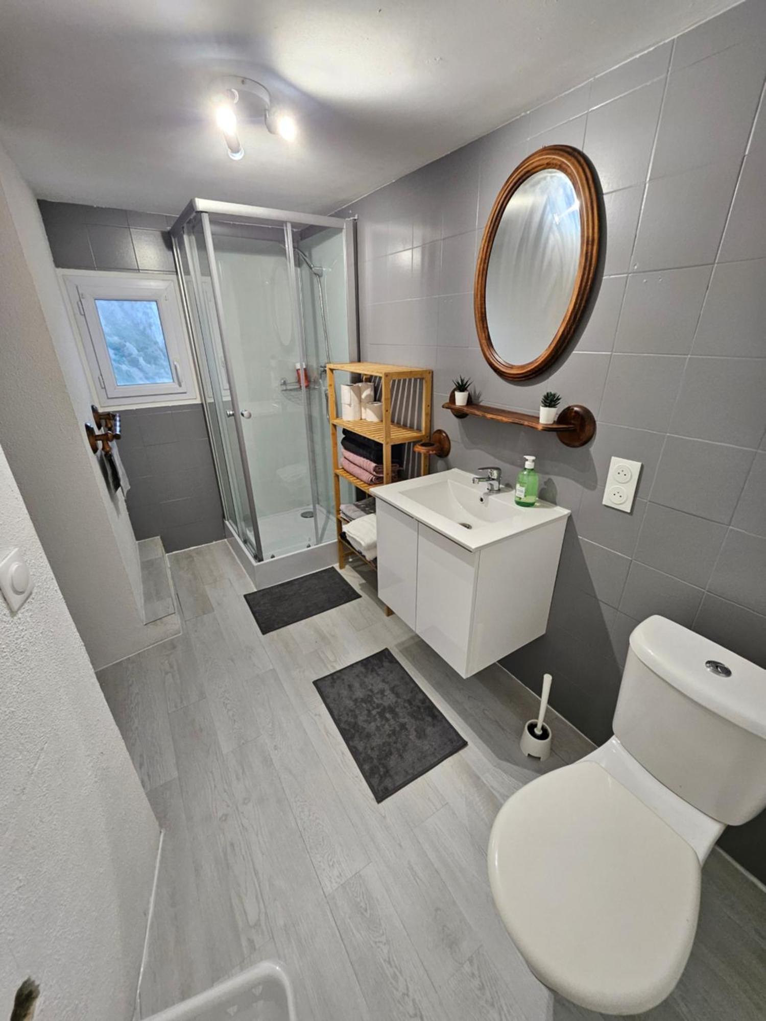 2 Pieces Au Calme Absolu Apartment Bonson  Luaran gambar