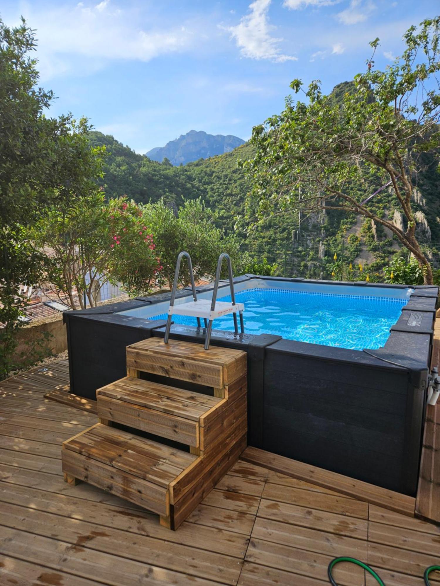 2 Pieces Au Calme Absolu Apartment Bonson  Luaran gambar